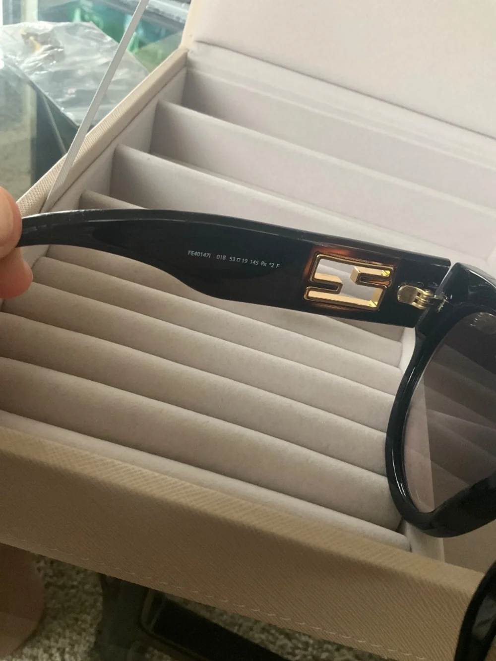 Fendi FE40147F Sunglasses